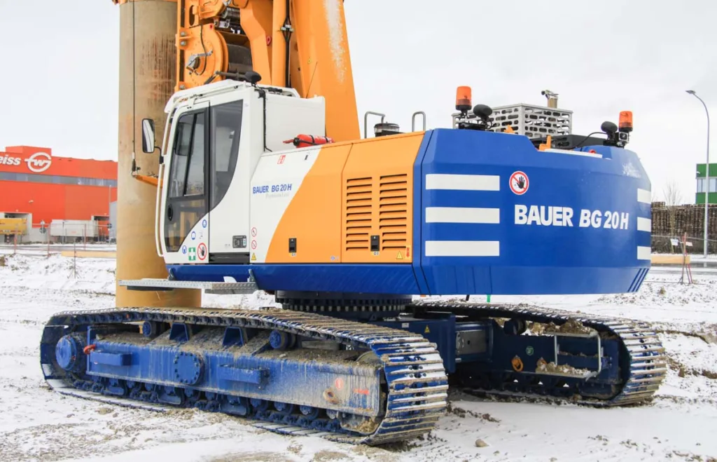 Winter Construction of Rotary Drilling Rig